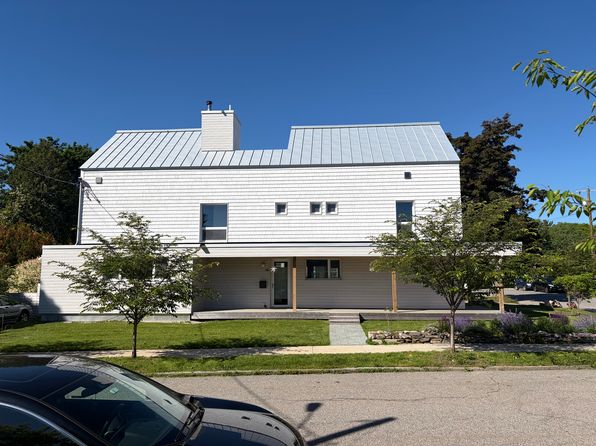14 Freeman St