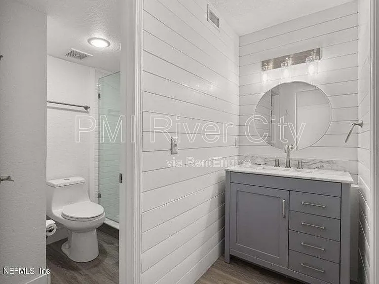 908 Shoreline Cir — Photo 29