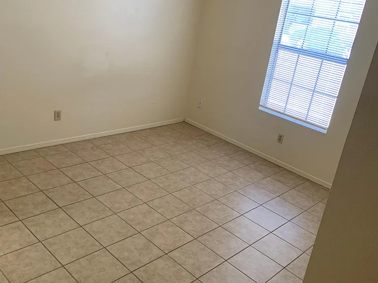 1840 S Locust St #3 — Photo 18