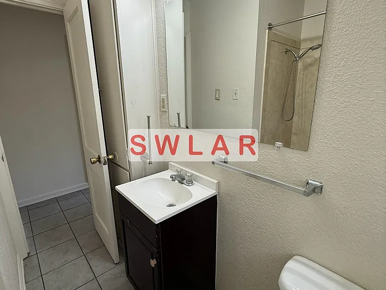 3542 Monroe St — Photo 13