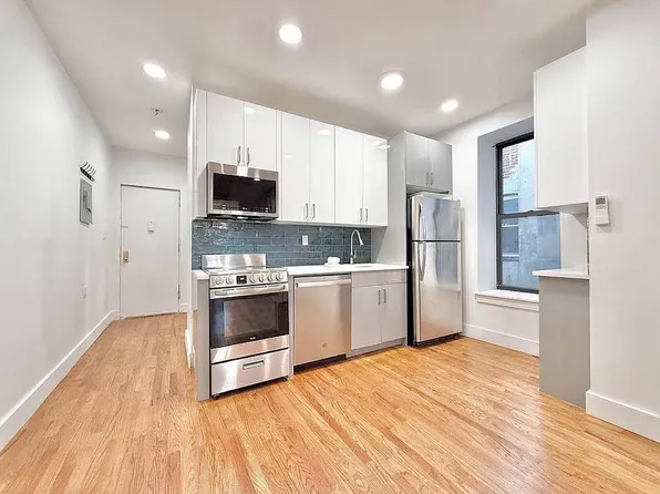 397 Macon St #8, Brooklyn, NY 11233