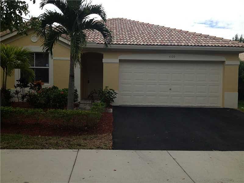 2nd image of 4109 Pine Ridge Ln