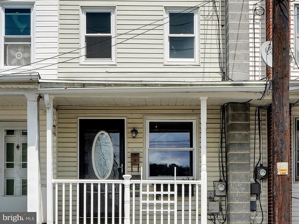 1st image of 213 S Morris St