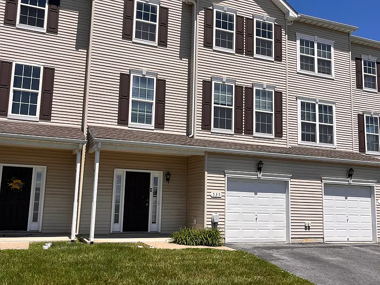 535 Marion Rd — Photo 1