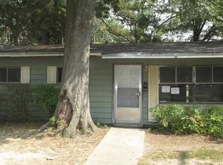 2211 S Hazel St, Pine Bluff, AR 71603