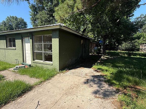 2nd image of 6127 Pontotoc St