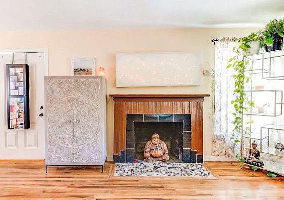 Living room fire place.