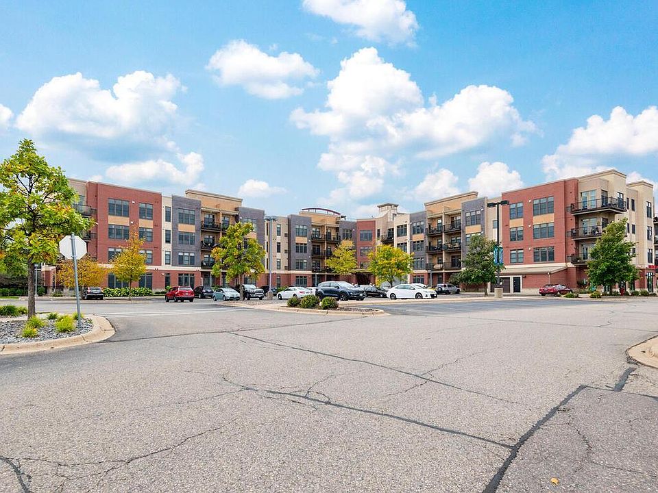 1st image of 150 E Travelers Trl APT 101
