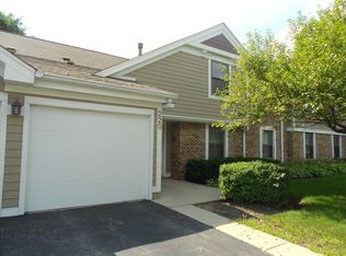 220 Oak Knoll Ct, Schaumburg, IL 60193