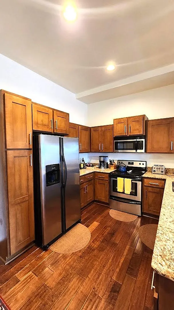 Amazing 2 Bed 2 Bath Condo in The Lofts at Maywood Park Downtown OKC — Photo 3