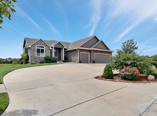 8715 W Candlewood St, Wichita, KS 67205