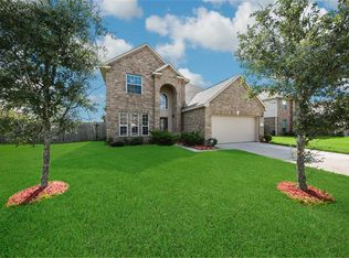 1507 Meadow Wood Dr, Pearland, TX 77581