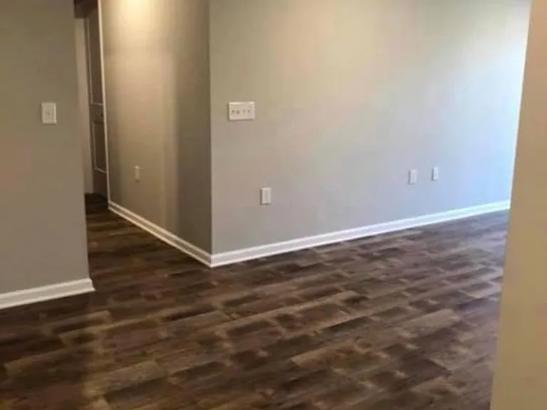 Park Place Apartments — Photo 32