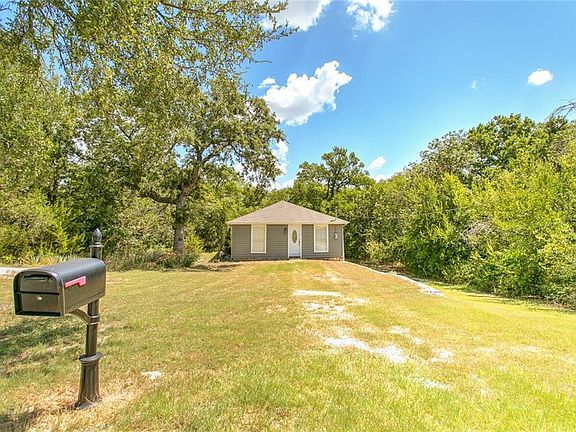 2nd image of 6417 Amber Ct