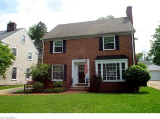 3721 Traver Rd, Shaker Hts, OH 44122