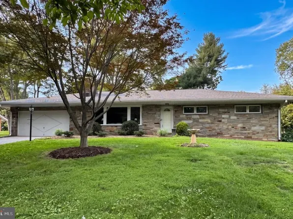 9710 Hillsmere Rd, Ellicott City, MD 21042