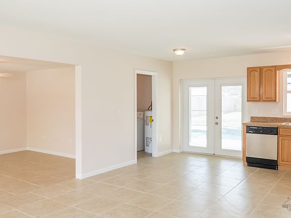 2nd image of 5720 28th Avenue Dr E
