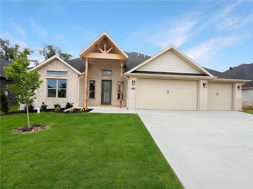 1st image of 1351 Greyback Ln