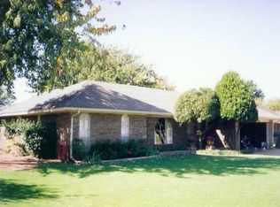 12129 N Camelot Pl, Oklahoma City, OK 73120