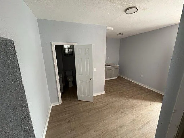 Building Photo - 4742 Maffitt Ave