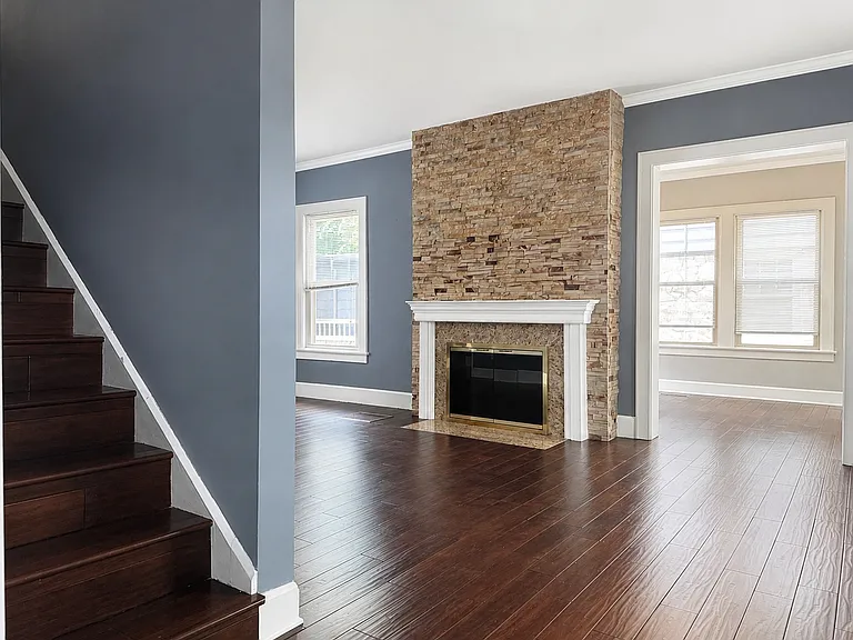 2449 Dale Ave — Photo 11