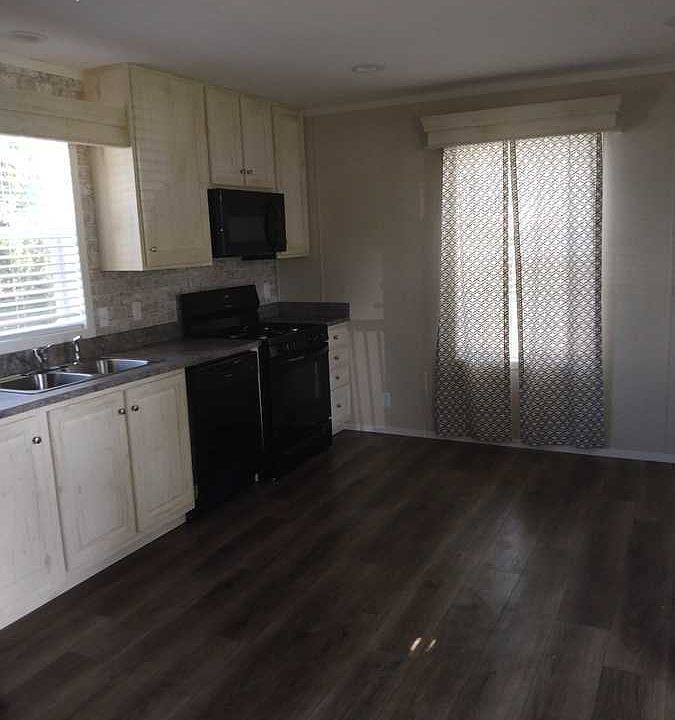 1st image of 993 Michigan Ave E #67M