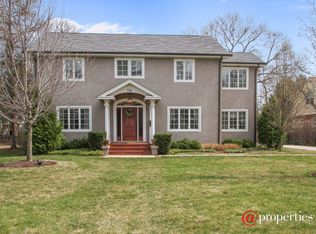 751 Vernon Ave, Glencoe, IL 60022