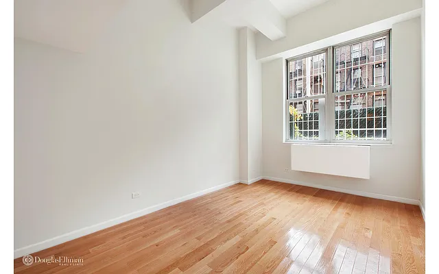 Rented by Douglas Elliman | media 7