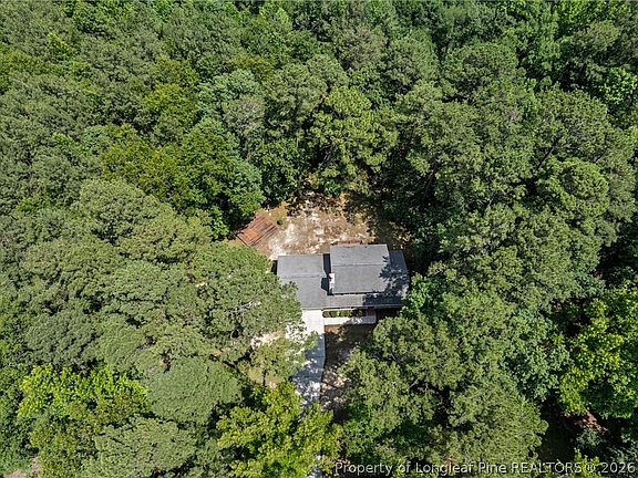 4th image of 94 S Hillside Dr