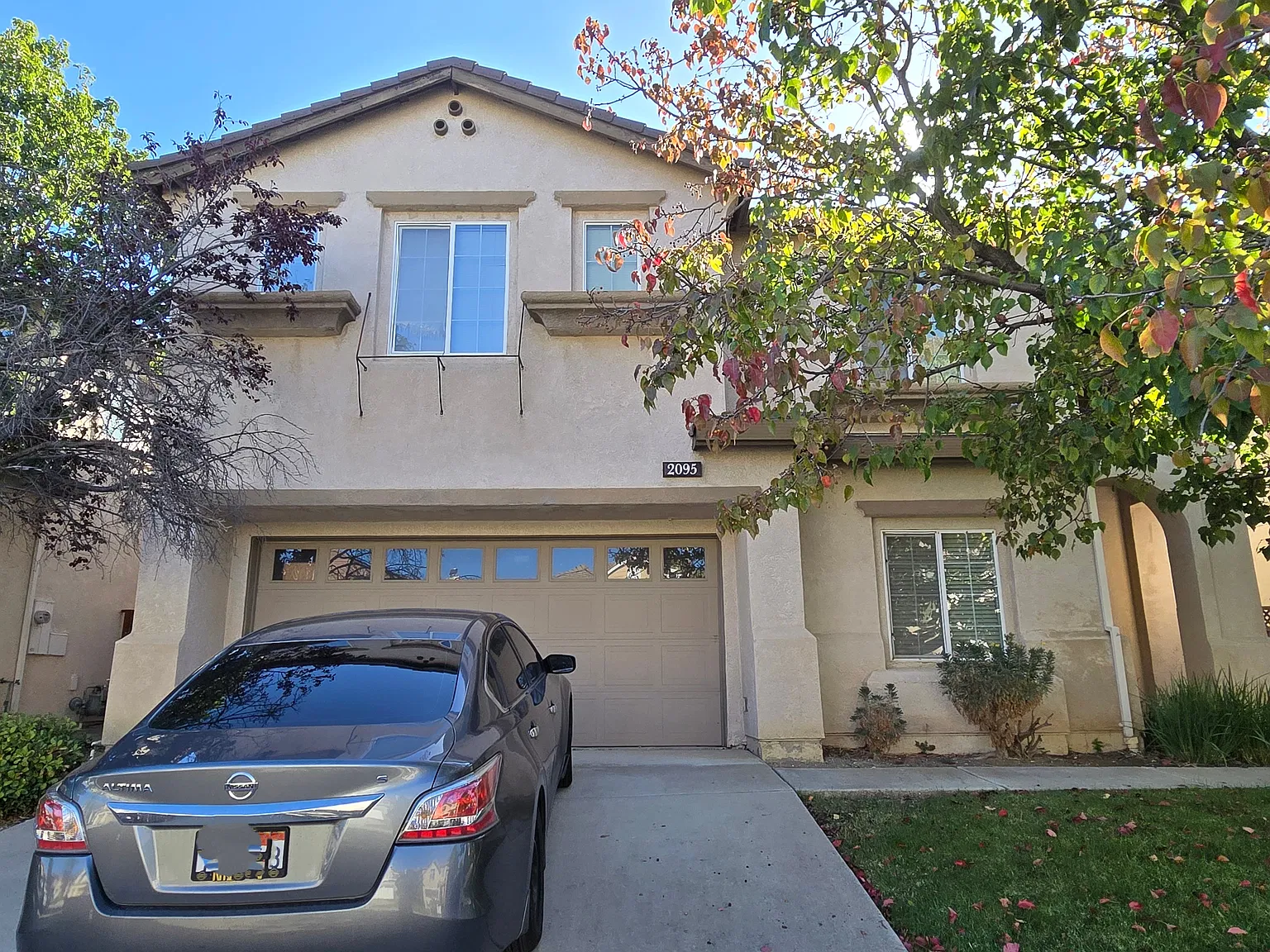 4 bed, 3198 sqft, $3,750 — Photo 3