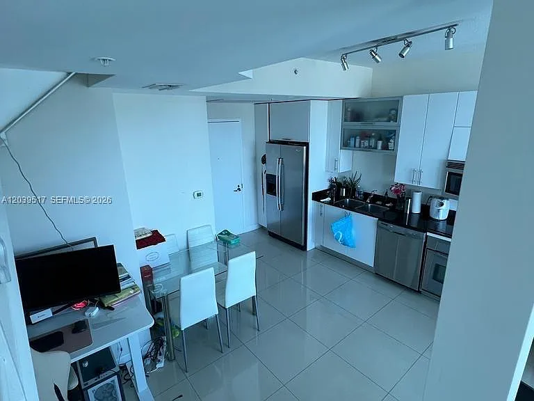 60 SW 13th St #2819 — Photo 11