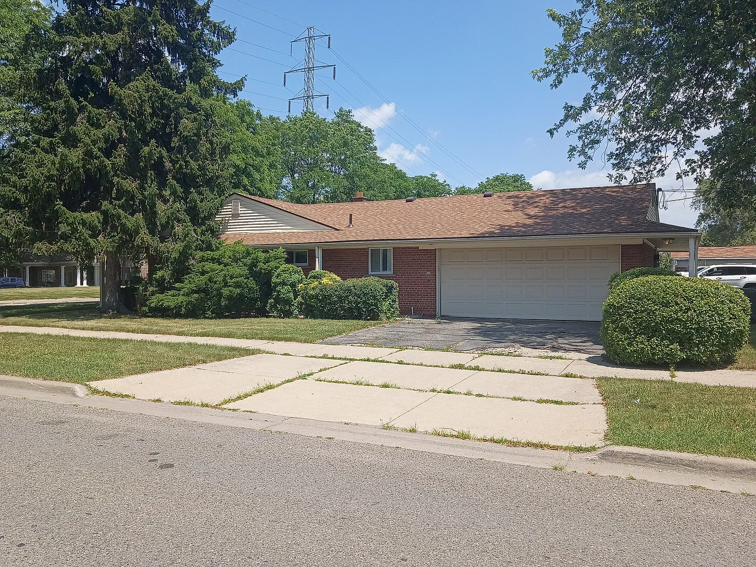 1339 Electric Ave — Photo 3
