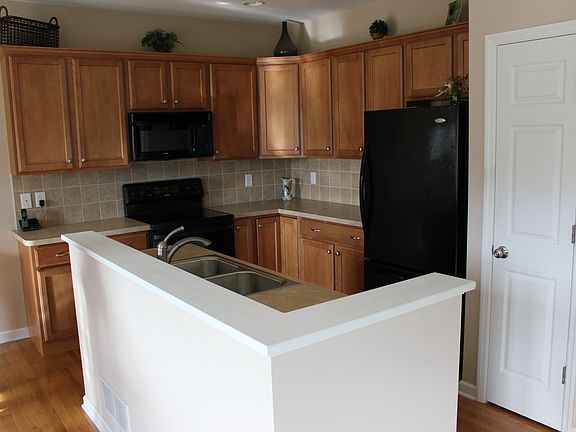 2nd image of 37 Covington Dr