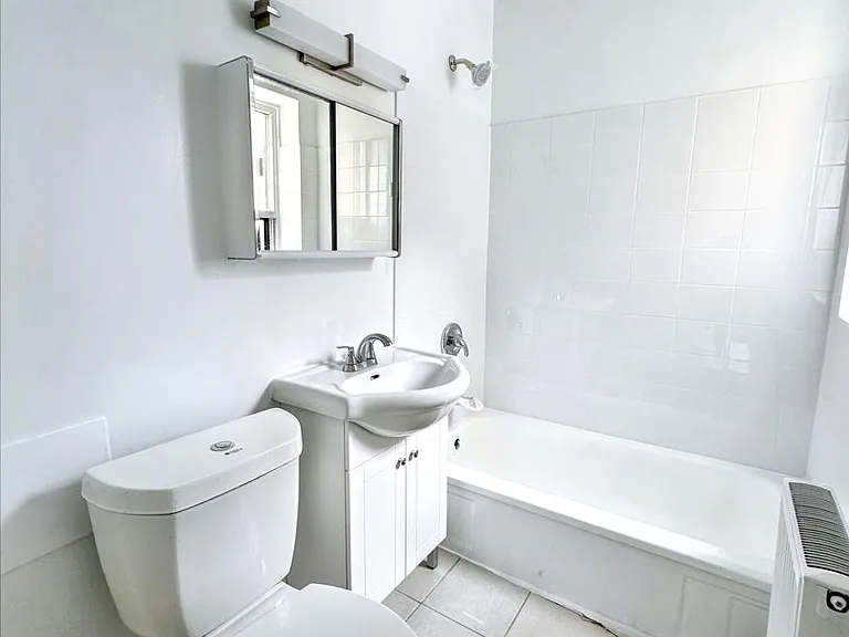 923 Wilson Ave — Photo 20