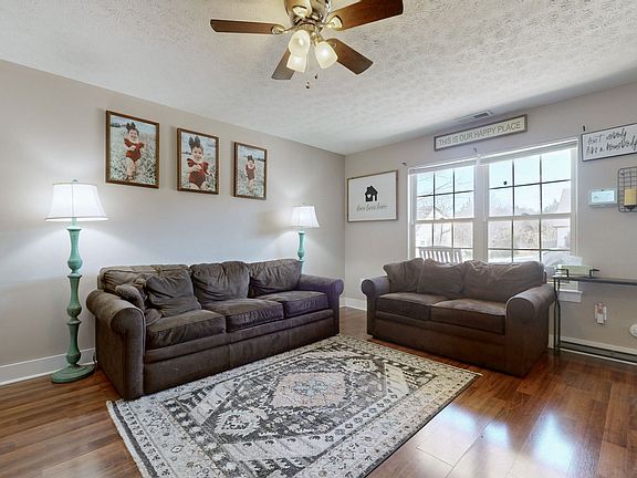 5th image of 102 Shanna Ln