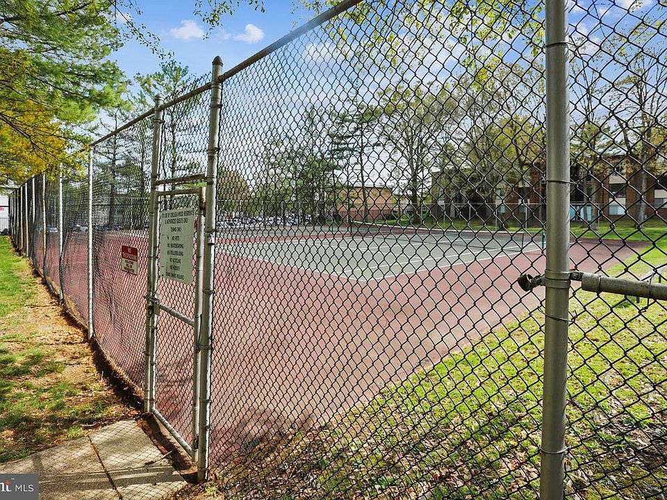 2nd image of 8453 Greenbelt Rd Unit T