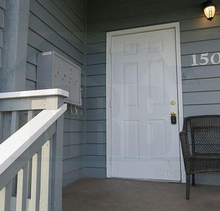 2nd image of 1502 S M St APT A