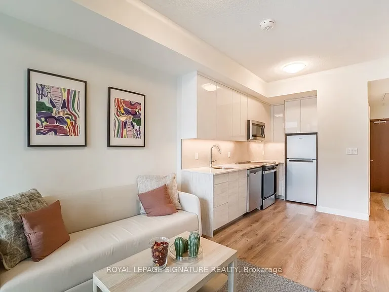 60 Frederick St #811 — Photo 12