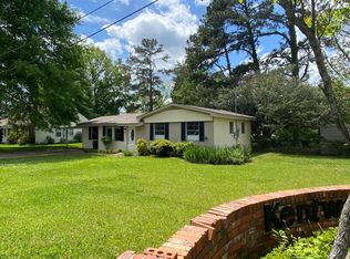 1005 Kent Dr, Clinton, MS 39056