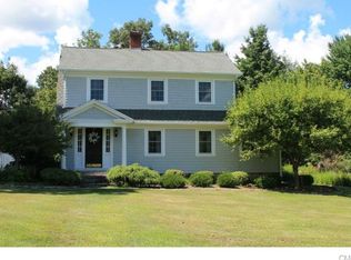 1 Sarah Sanford Rd W, Bridgewater, CT 06752