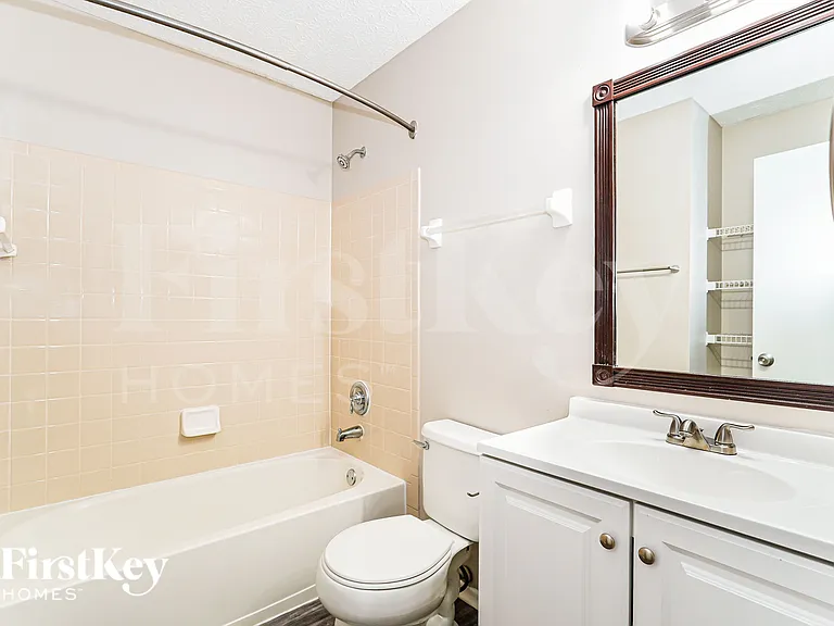 7272 Moonbay Ct — Photo 15
