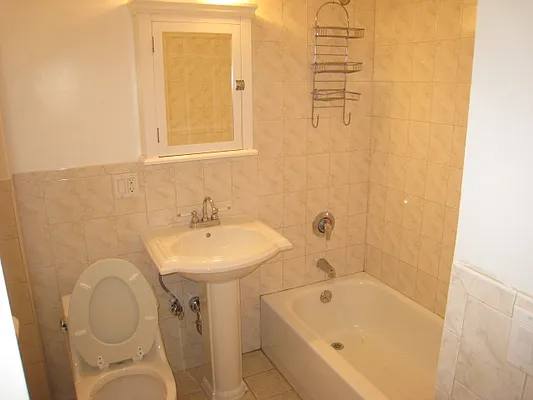 Rented by Alta Real Estate | media 31