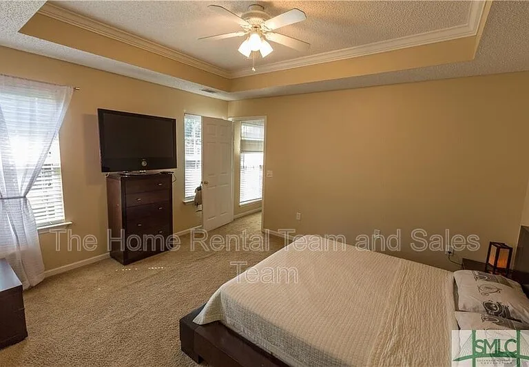 258 Lancaster Way — Photo 10