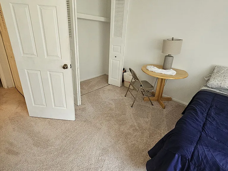 27 Carolina Ct — Photo 2