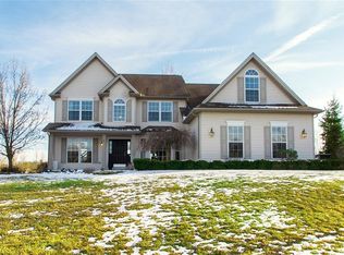 3544 Lake Ridge Dr, Medina, OH 44256