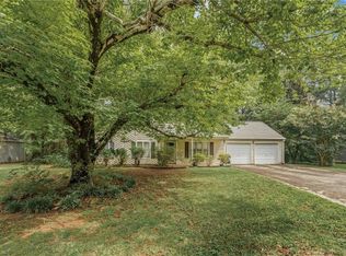 94 Hartley Woods Dr NE, Kennesaw, GA 30144