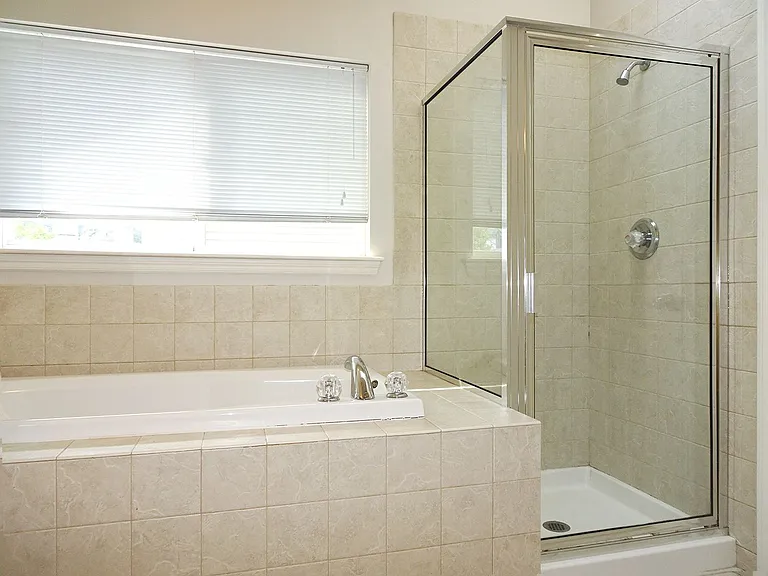 657 W Emerson St #C — Photo 12