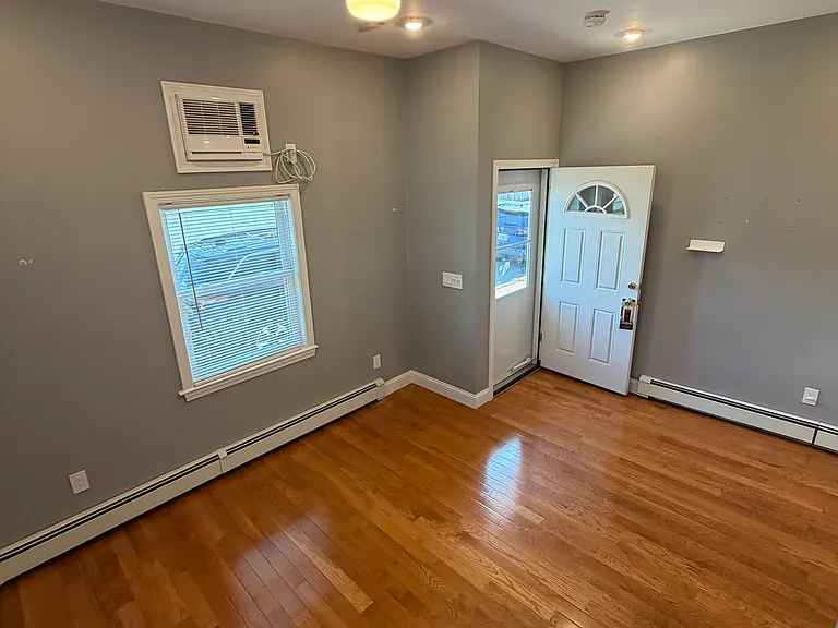 130 Washington St #3 — Photo 23