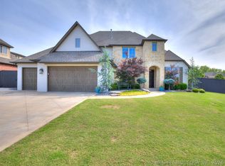 9410 E 106th Pl S, Tulsa, OK 74133