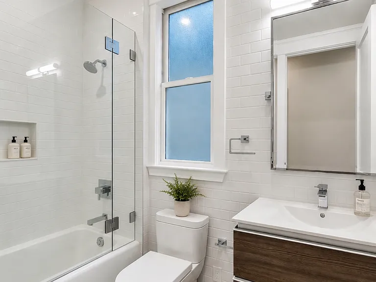 3064 Sacramento St #2 — Photo 16
